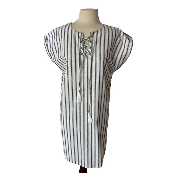 Love Tree Dresses & Skirts - Cottagecore‎ Love Tree Dress Sz LWhite With Black Strips Short Sleeve Coastal